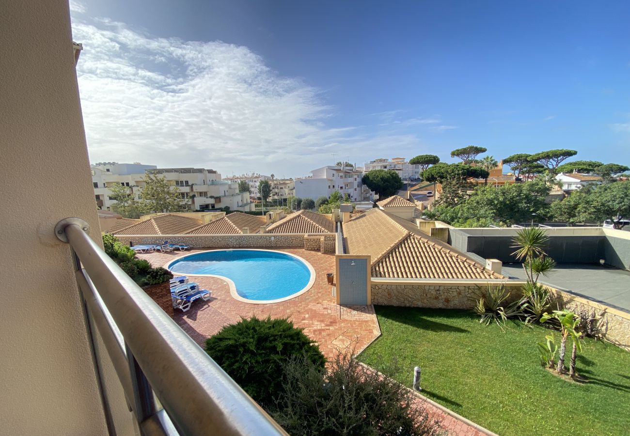 Apartamento en Albufeira - ALBUFEIRA SUNNY STYLE WITH POOL by HOMING