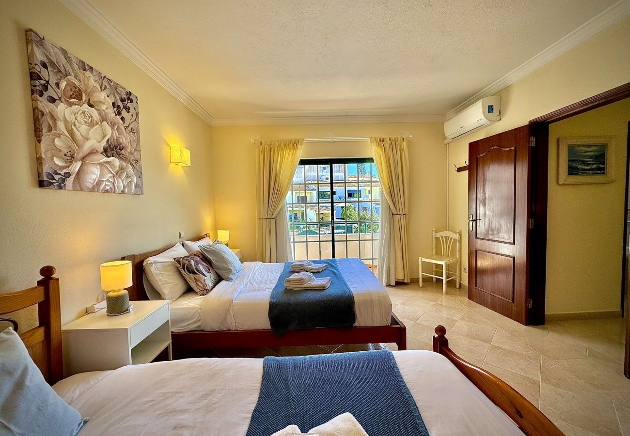 Villa en Albufeira - ALBUFEIRA SUMMER VILLA 1 WITH POOL by HOMING