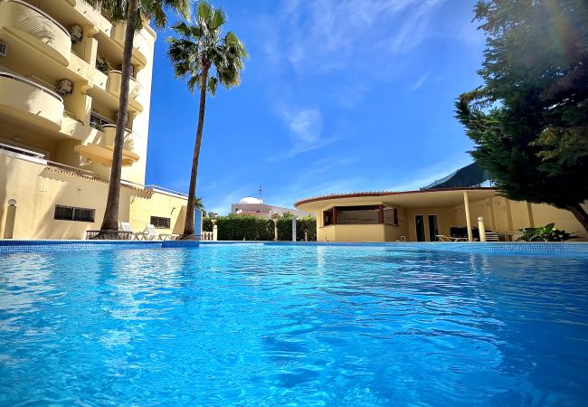 Apartamento en Albufeira - ALBUFEIRA MARINA SOL WITH POOL by HOMING