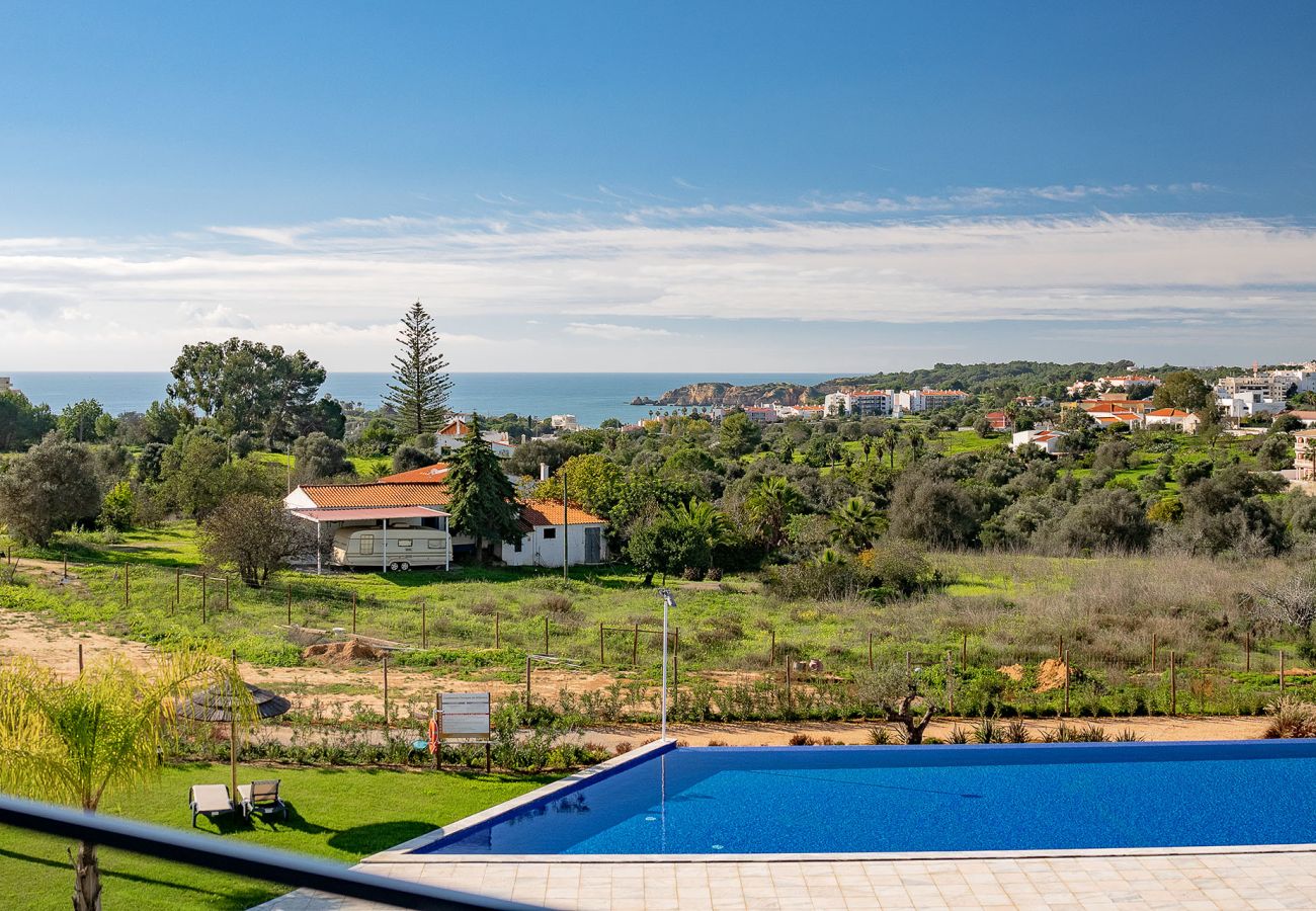 Apartamento en Portimão - PRAIA DA ROCHA DESIGN WITH POOL by HOMING