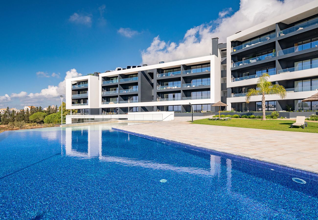 Apartamento en Portimão - PRAIA DA ROCHA DESIGN WITH POOL by HOMING