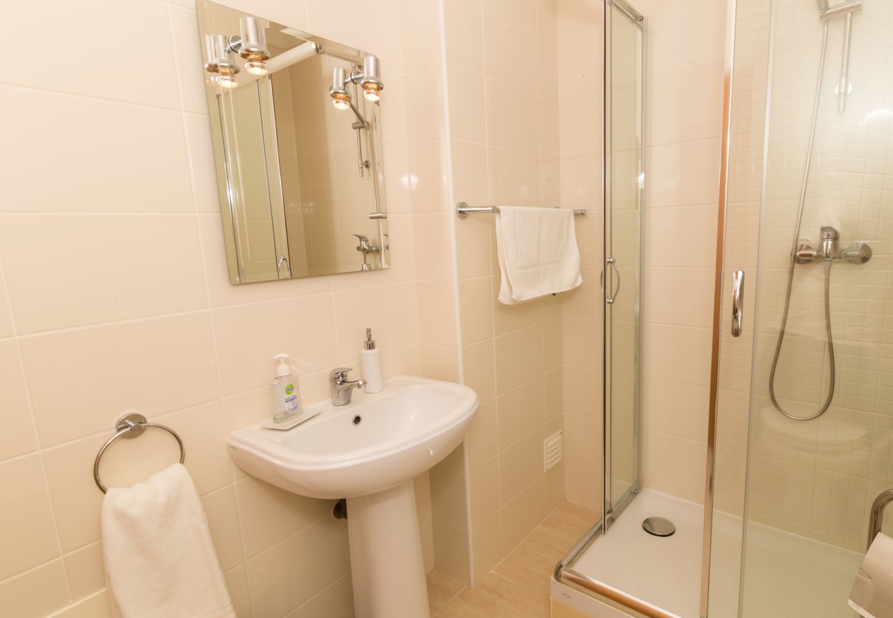 Apartamento en Albufeira - ALBUFEIRA SUNNY APARTMENT 2 WITH POOL by HOMING