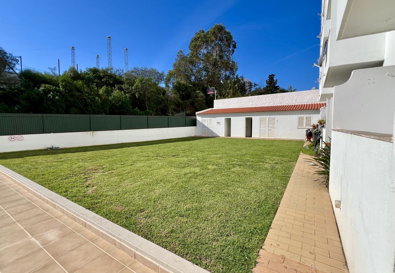 Apartamento en Albufeira - ALBUFEIRA TOWN APARTMENT WITH POOL by HOMING