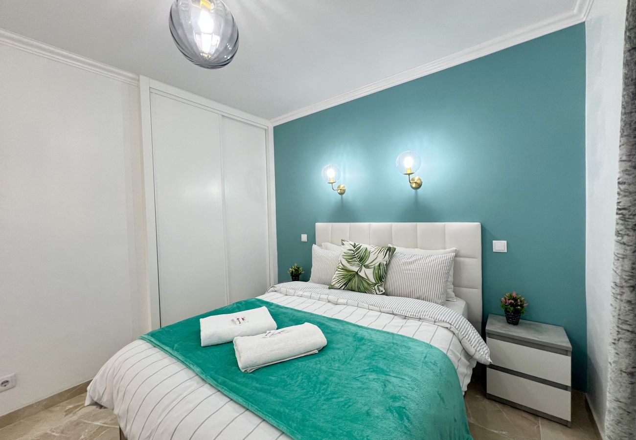 Apartamento en Albufeira - ALBUFEIRA TOWN APARTMENT WITH POOL by HOMING