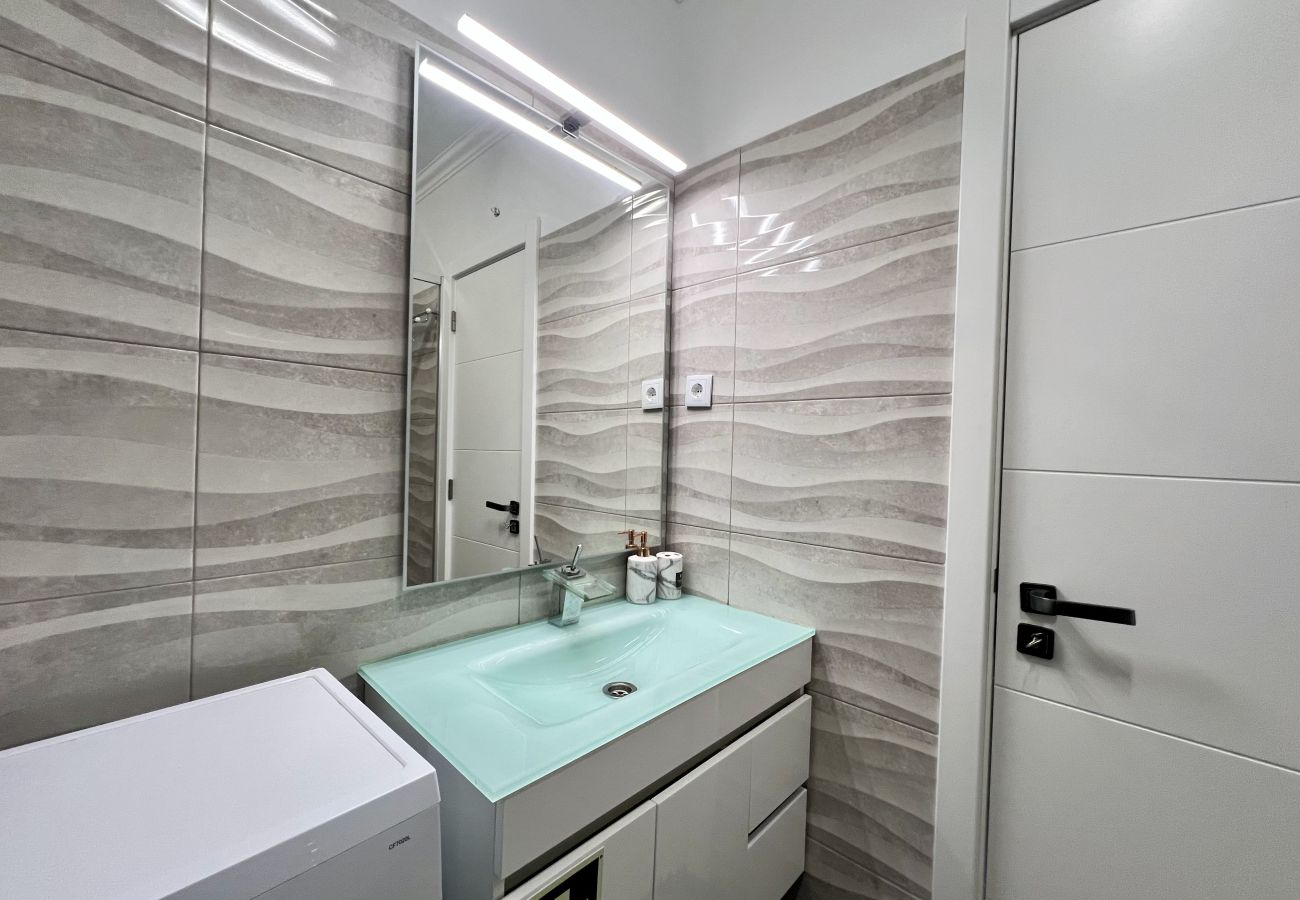 Apartamento en Albufeira - ALBUFEIRA TOWN APARTMENT WITH POOL by HOMING