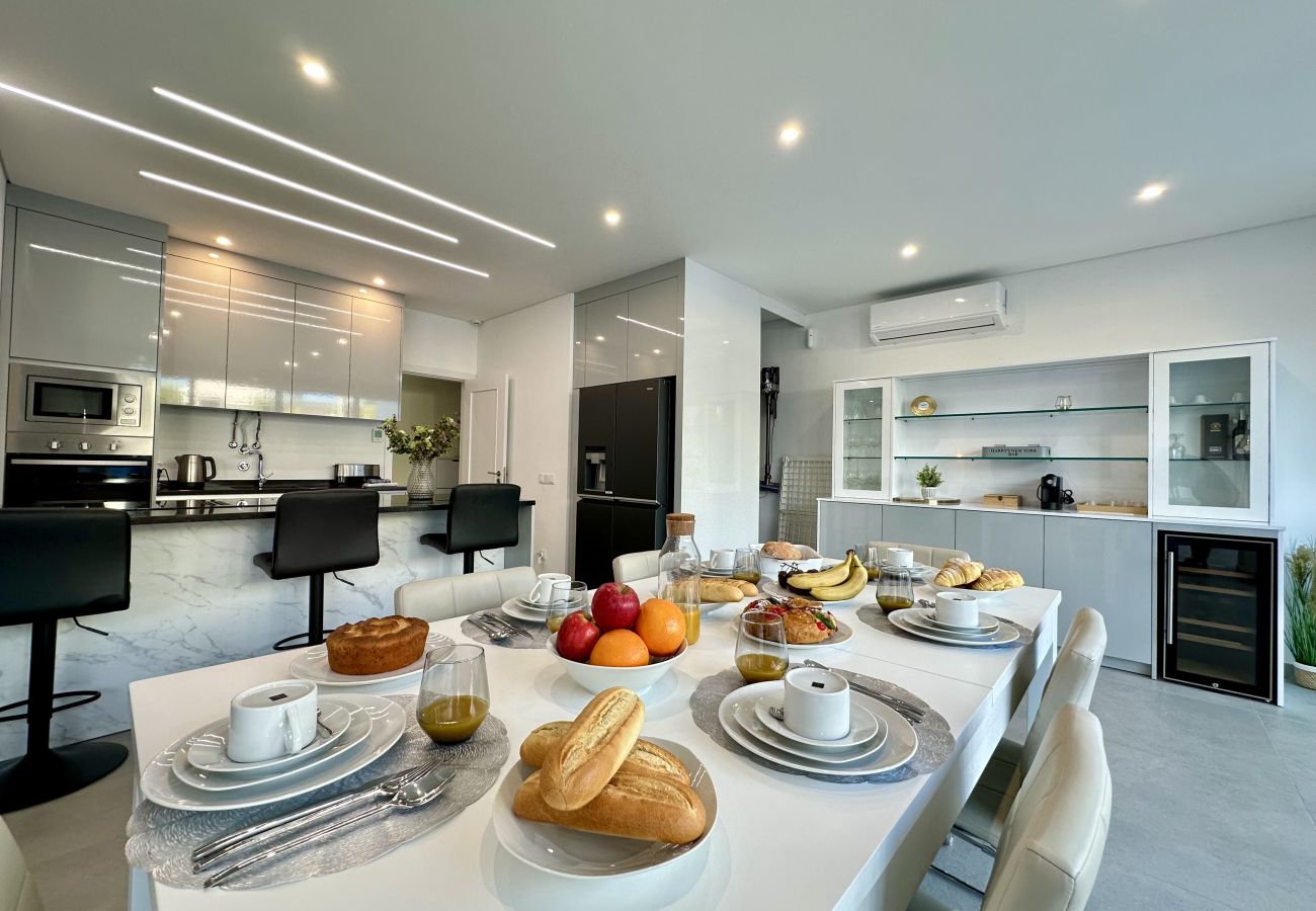 Apartamento en Quarteira - QUARTEIRA DELUXE WITH POOL by HOMING