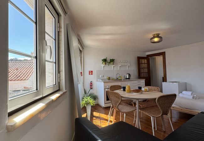 Estudio en Lisboa - ALFAMA HISTORICAL I RIVER VIEW by HOMING Estudio en Lisboa - ALFAMA HISTORICAL I RIVER VIEW by HOMING
