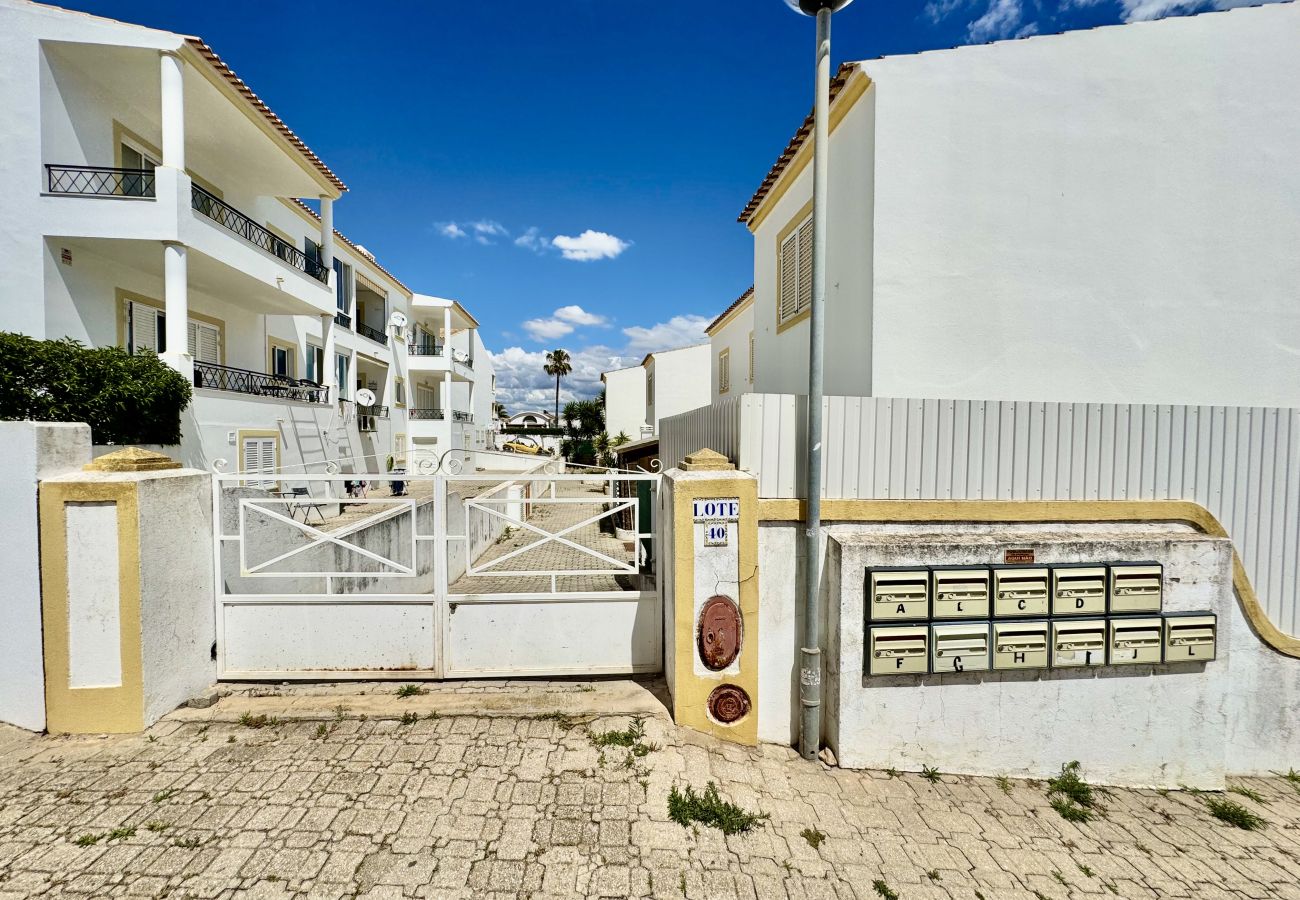 Apartamento en Albufeira - ALBUFEIRA TROPICAL VIEW 2 WITH POOL by HOMING