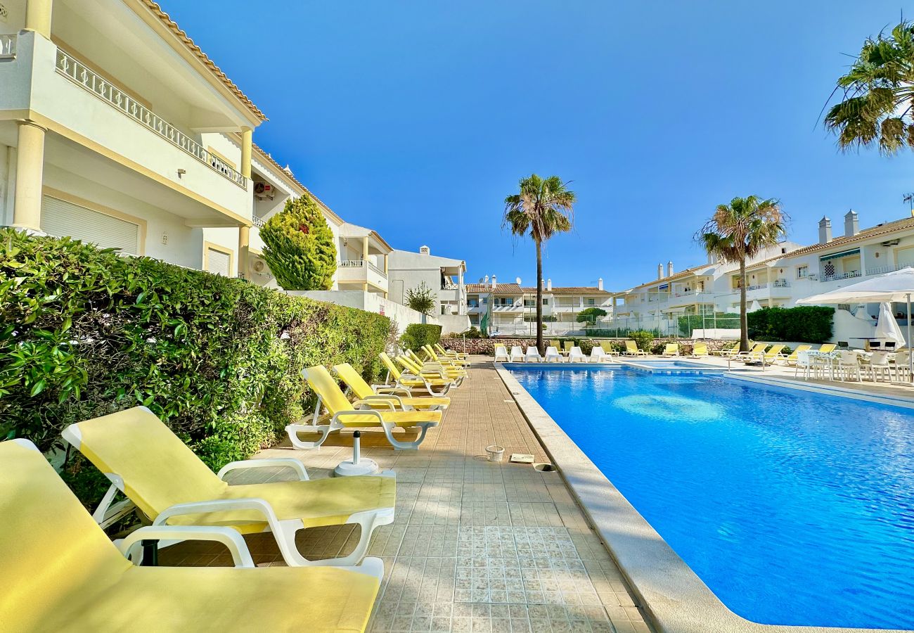 Apartamento en Albufeira - ALBUFEIRA TROPICAL VIEW 2 WITH POOL by HOMING