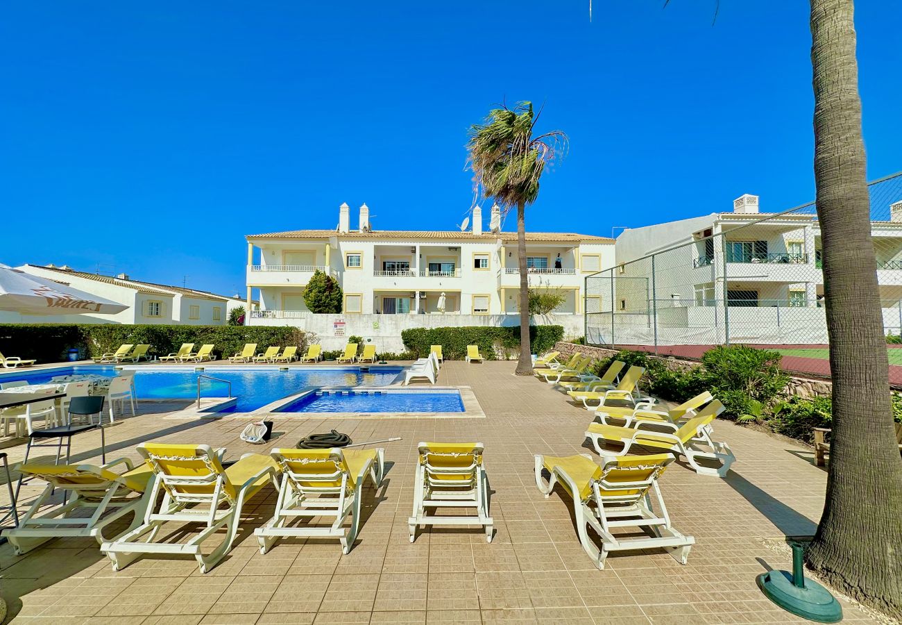Apartamento en Albufeira - ALBUFEIRA TROPICAL VIEW 2 WITH POOL by HOMING