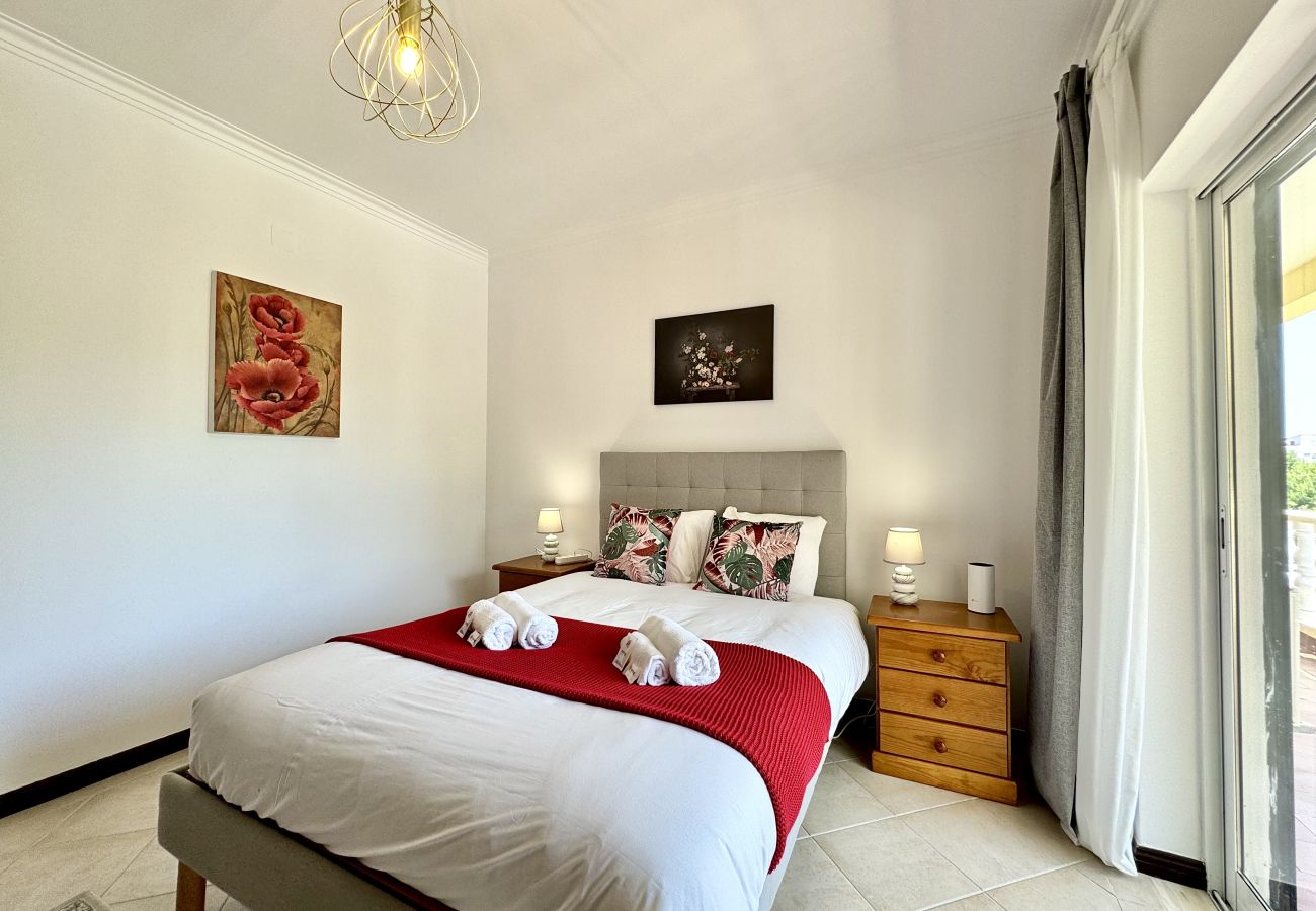 Villa en Quarteira - QUARTEIRA AMAZING VILLA WITH PRIVATE POOL by HOMIN