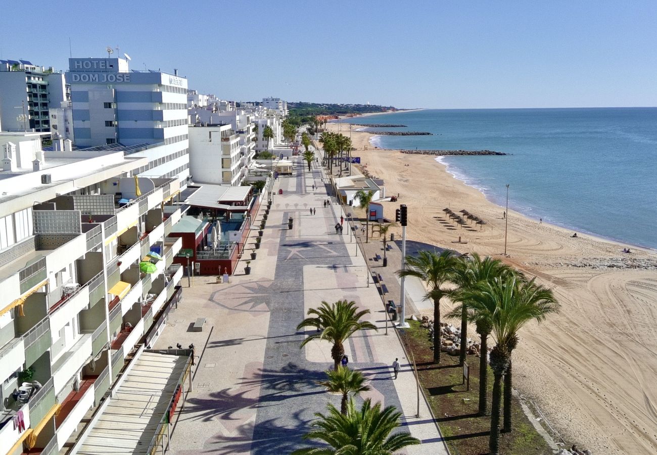 Apartamento en Quarteira - QUARTEIRA CENTRAL 3 by HOMING