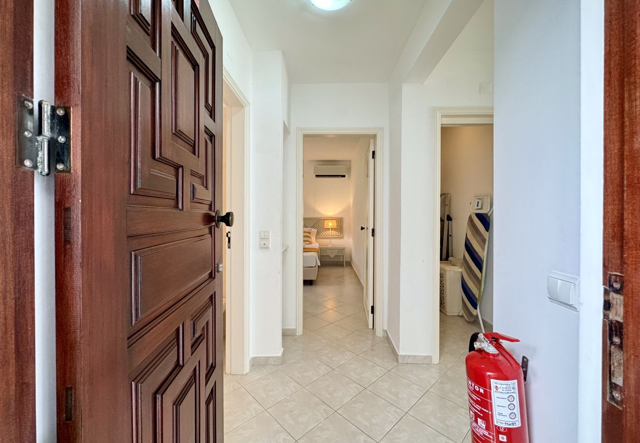 Apartamento en Albufeira - ALBUFEIRA BALAIA GOLF VILAGE 8 WITH POOL by Homing