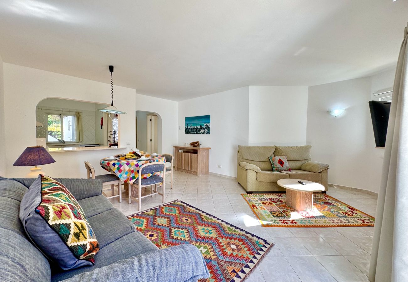 Apartamento en Albufeira - ALBUFEIRA BALAIA GOLF VILAGE 8 WITH POOL by Homing