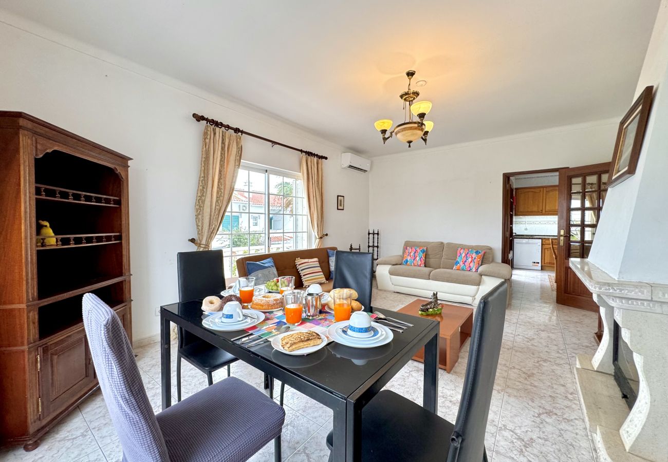 Apartamento en Altura - ALTURA TYPICAL HOUSE by HOMING