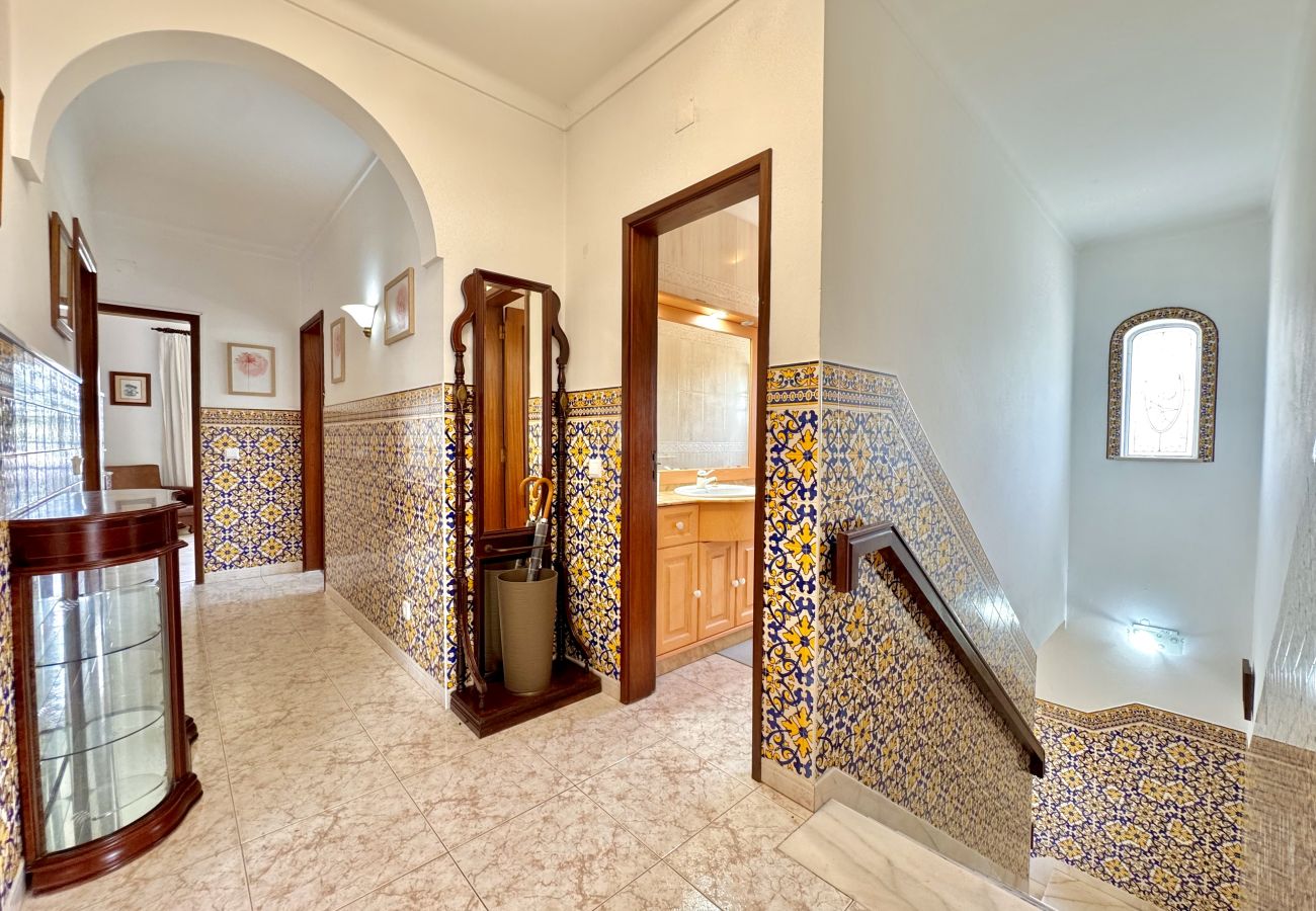 Apartamento en Altura - ALTURA TYPICAL HOUSE by HOMING