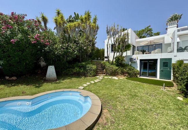 Villa en Vilamoura - VILAMOURA BROWNS VILLA WITH POOL by HOMING