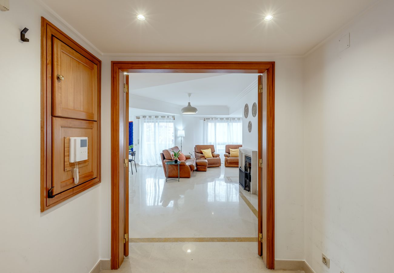 Apartamento en Lisboa ciudad - LARANJEIRAS GRAND APARTEMENT WITH PARKING by Homin