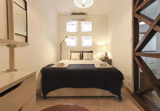 Studio à Lisboa - GOLDEN STUDIO INSIDE CASTLE WALLS by HOMING Studio à Lisboa - GOLDEN STUDIO INSIDE CASTLE WALLS by HOMING