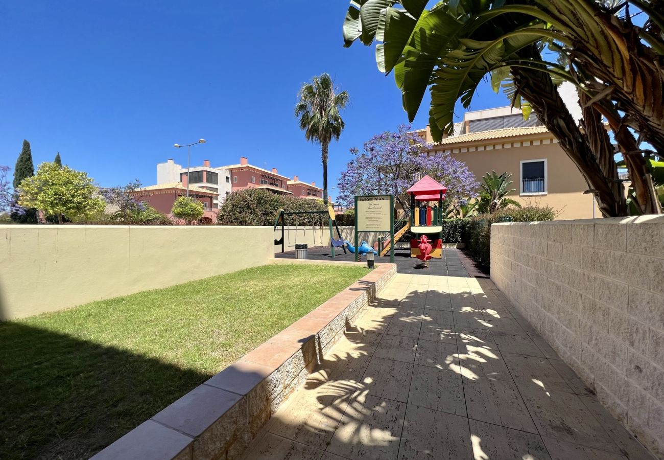 Appartement à Vilamoura - VILAMOURA VICTORIA GARDENS WITH POOL by HOMING