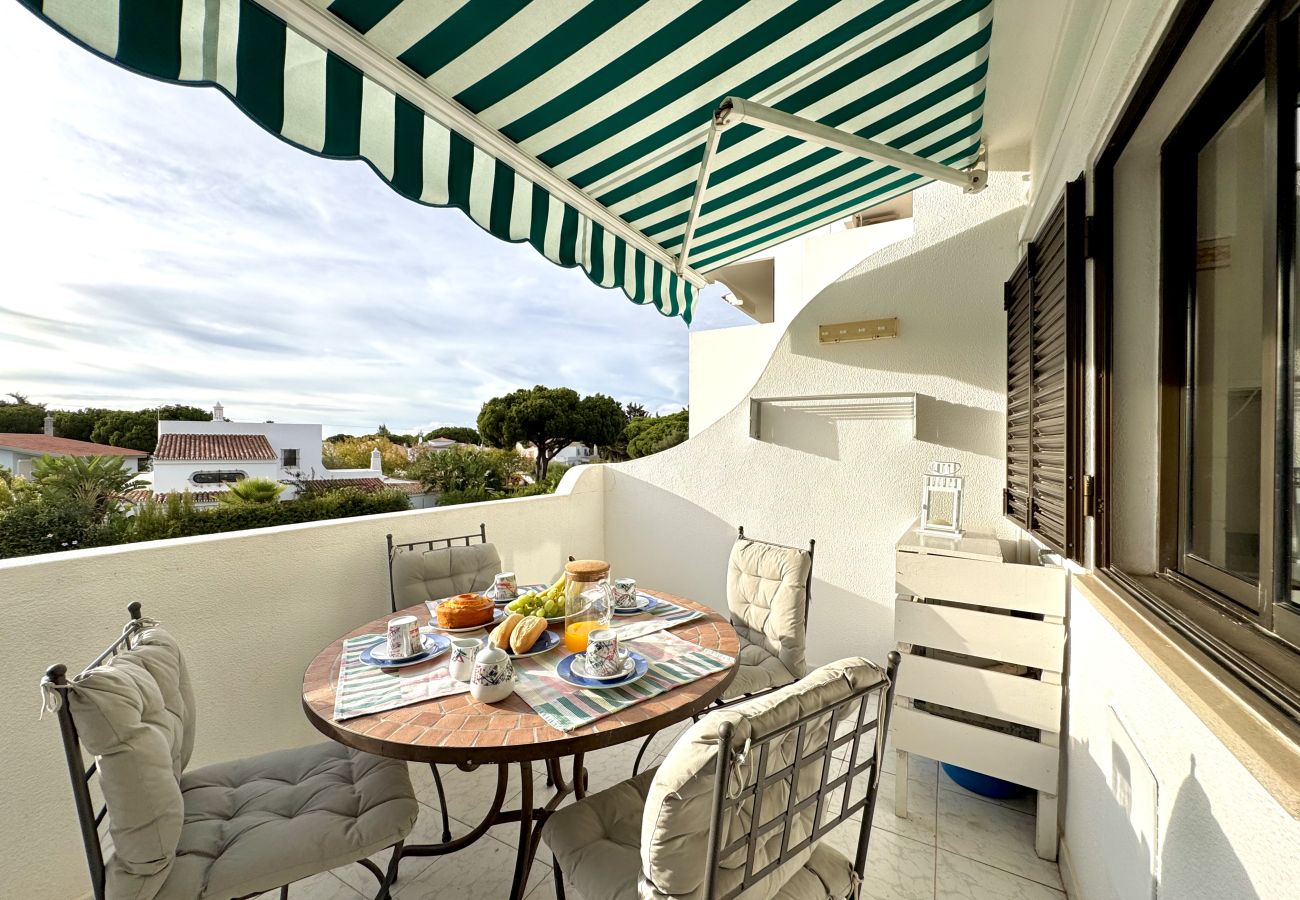Appartement à Vilamoura - VILAMOURA BRIGHTNESS APARTMENT WITH POOL by HOMING
