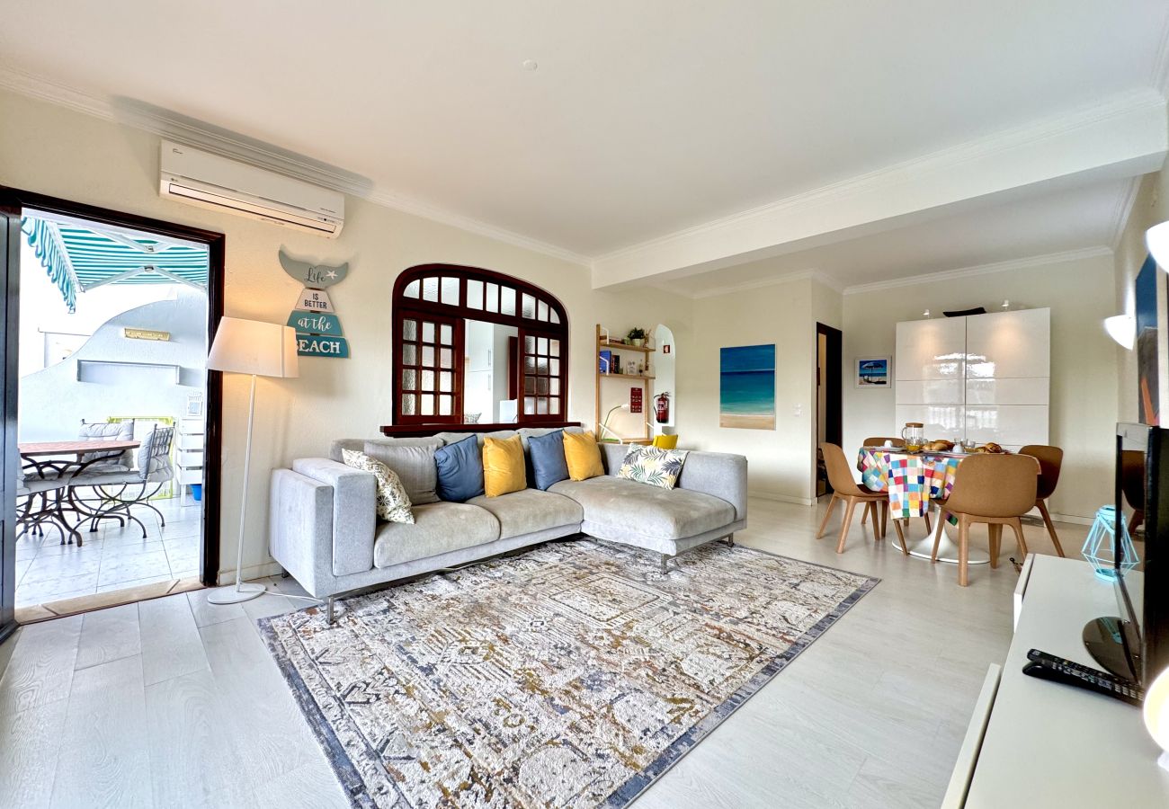 Appartement à Vilamoura - VILAMOURA BRIGHTNESS APARTMENT WITH POOL by HOMING