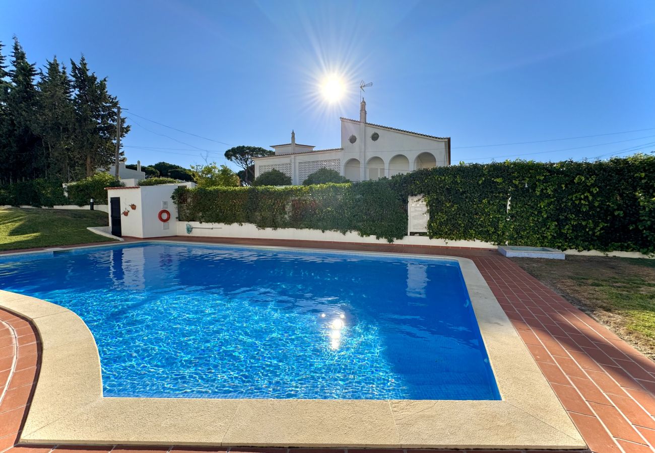 Appartement à Vilamoura - VILAMOURA BRIGHTNESS APARTMENT WITH POOL by HOMING
