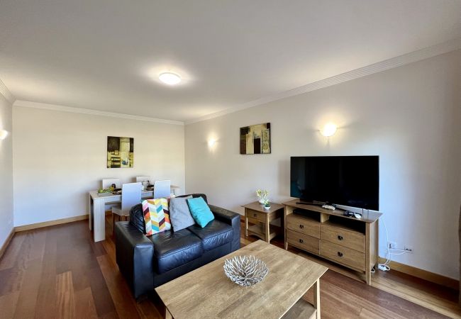 Appartement à Albufeira - ALBUFEIRA MODERN 4 WITH POOL by HOMING Appartement à Albufeira - ALBUFEIRA MODERN 4 WITH POOL by HOMING