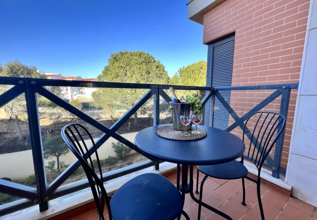 Appartement à Albufeira - ALBUFEIRA MODERN 4 WITH POOL by HOMING Appartement à Albufeira - ALBUFEIRA MODERN 4 WITH POOL by HOMING