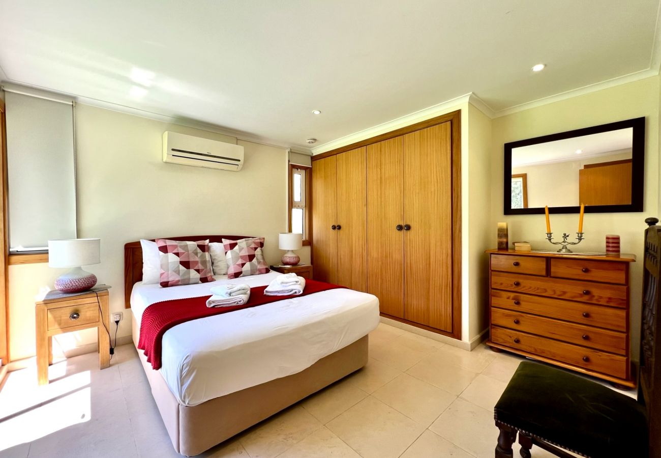 Villa à Vilamoura - VILAMOURA  AMAZING GOLF VILLA WITH POOL by HOMING