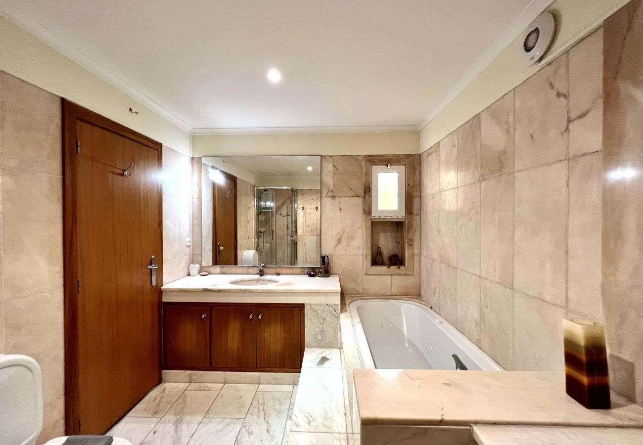 Villa à Vilamoura - VILAMOURA  AMAZING GOLF VILLA WITH POOL by HOMING