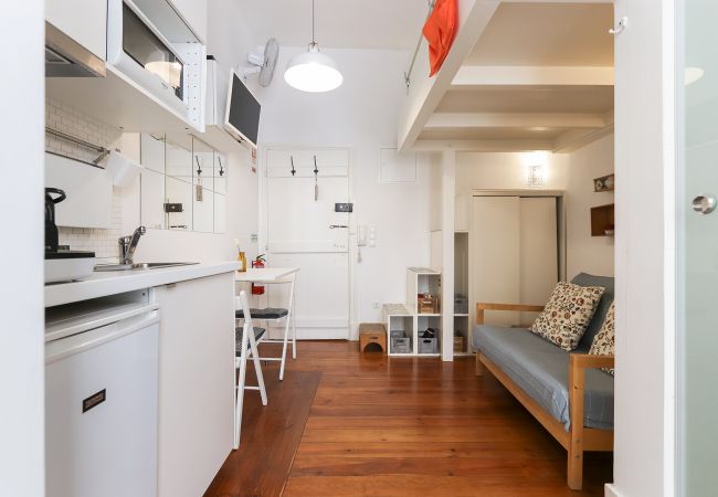 Studio à Lisboa - SANTOS TINY STUDIO by HOMING Studio à Lisboa - SANTOS TINY STUDIO by HOMING