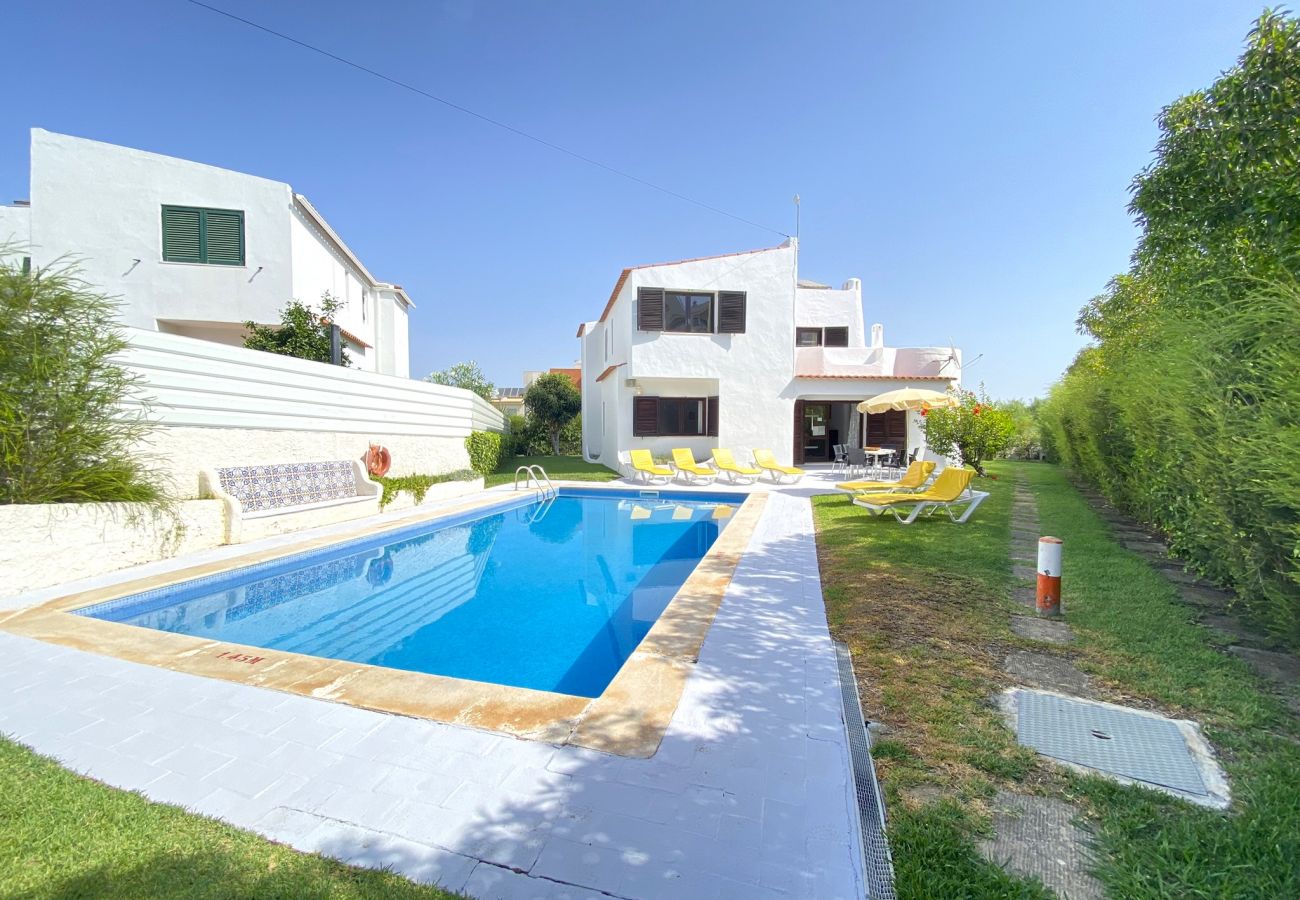 Villa à Albufeira - ALBUFEIRA VINTAGE DESIGN VILLA WITH POOL by HOMING