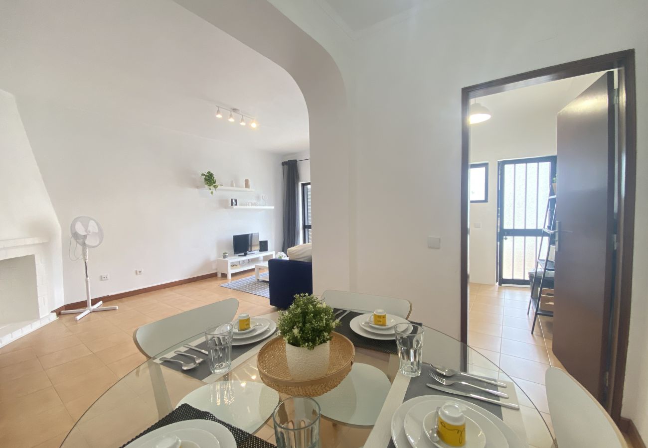 Appartement à Vilamoura - VILAMOURA GOLF APARTMENT 1 WITH POOL by HOMING