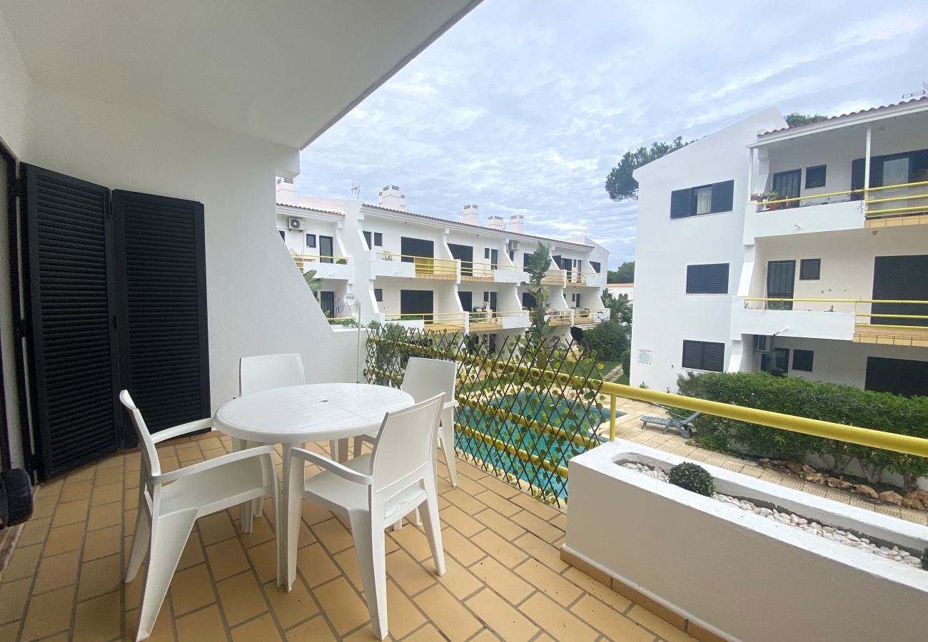 Appartement à Vilamoura - VILAMOURA GOLF APARTMENT 1 WITH POOL by HOMING