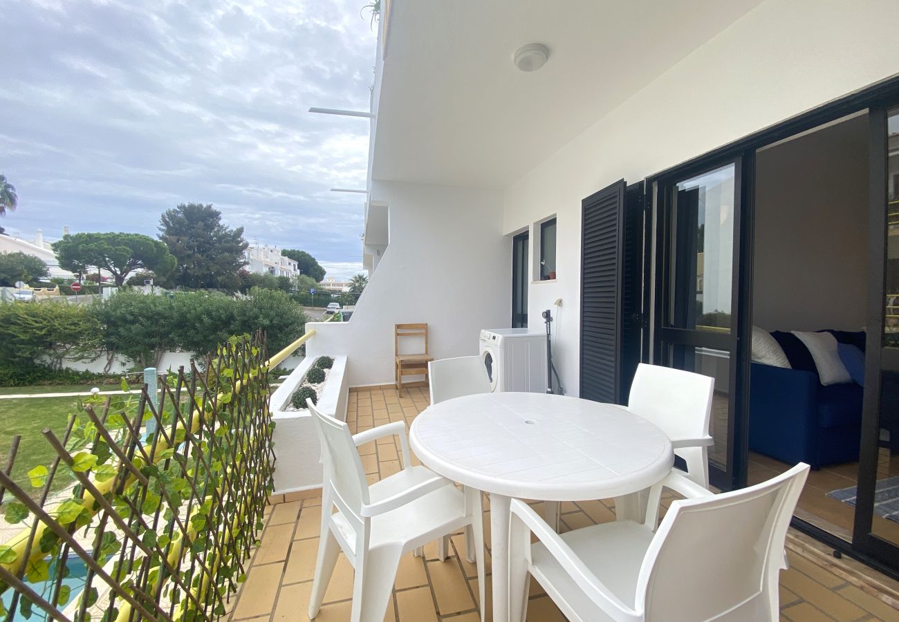 Appartement à Vilamoura - VILAMOURA GOLF APARTMENT 1 WITH POOL by HOMING