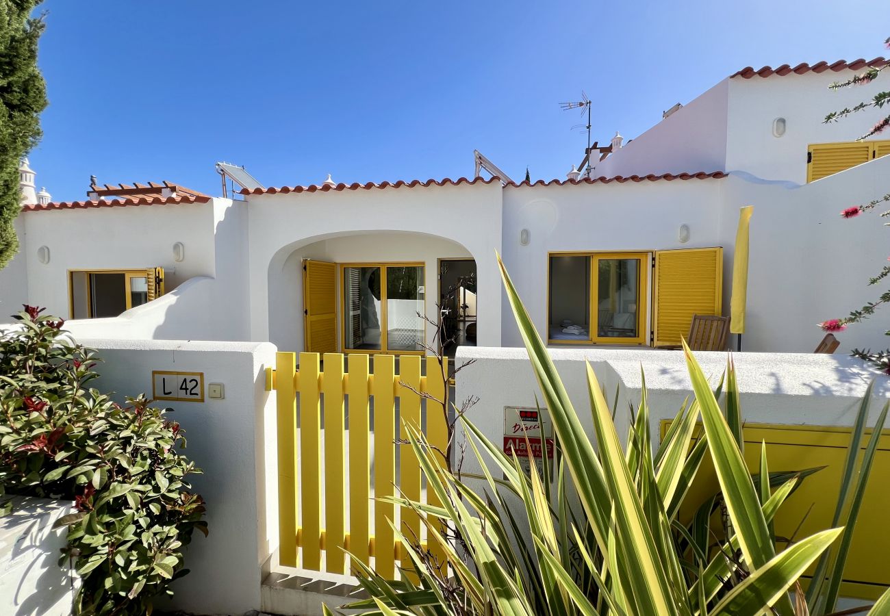Villa à Vilamoura - VILAMOURA CLUB VILLA 2 WITH POOL by HOMING