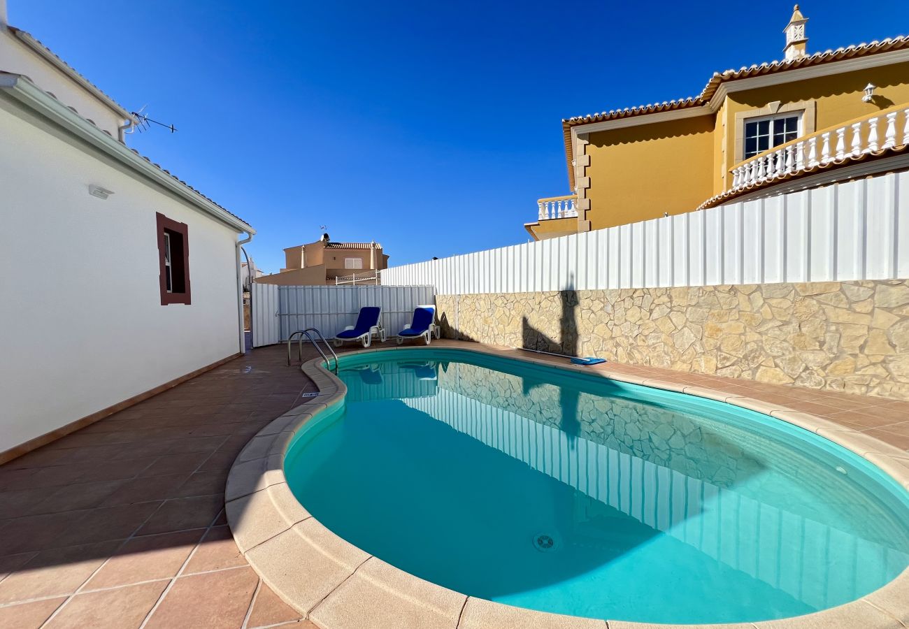 Villa à Pêra - PÊRA STYLISH VILLA WITH POOL by HOMING