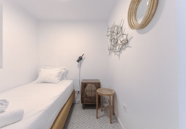 Appartement à Lisboa - ALFAMA DESIGN W/ TERRACE by HOMING Appartement à Lisboa - ALFAMA DESIGN W/ TERRACE by HOMING