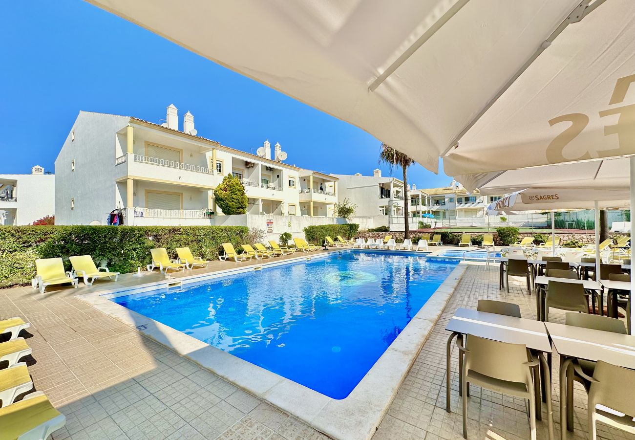 Appartement à Albufeira - ALBUFEIRA TROPICAL VIEW 2 WITH POOL by HOMING