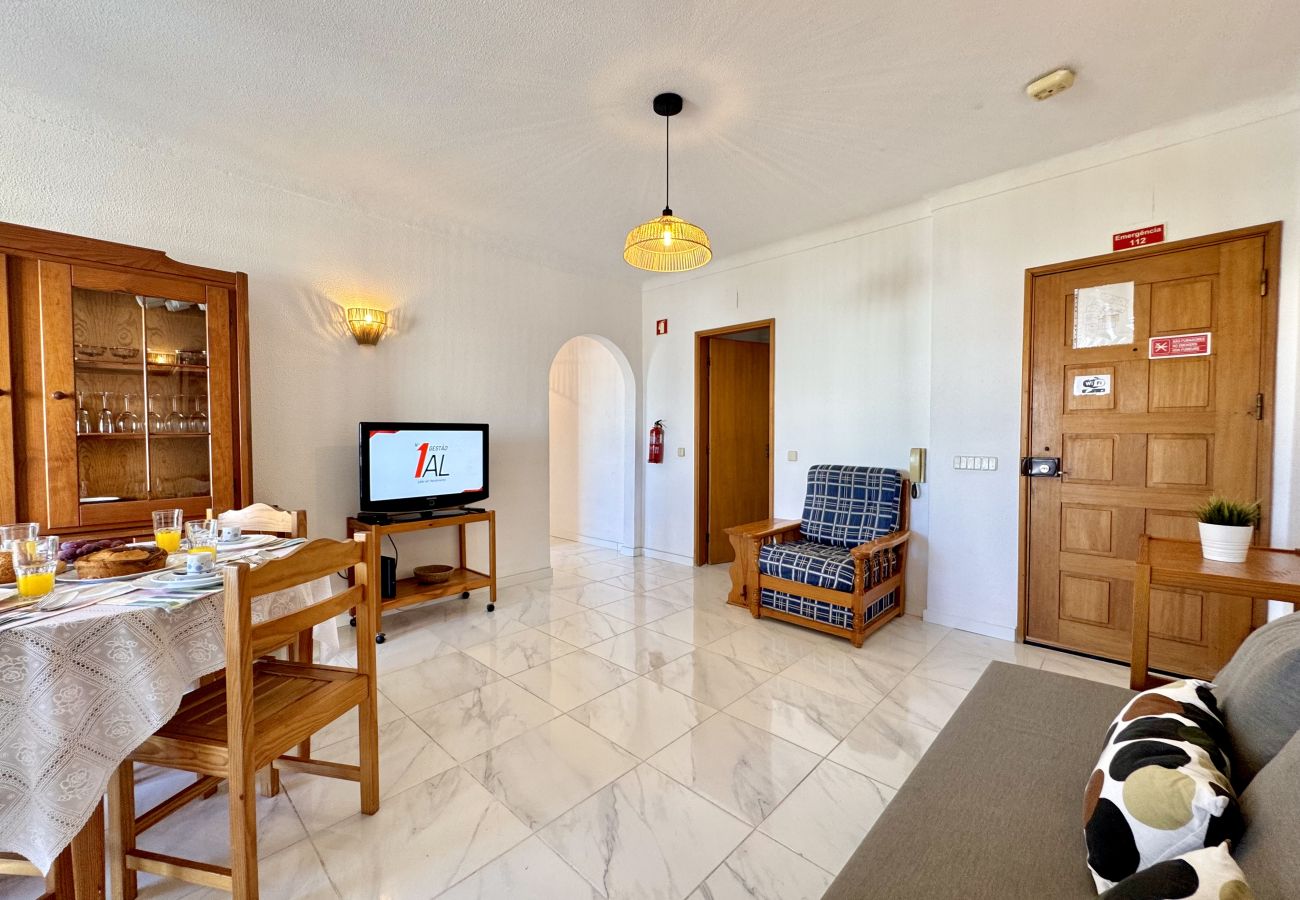 Appartement à Albufeira - ALBUFEIRA VINTAGE APARTMENT 2 WITH POOL by HOMING