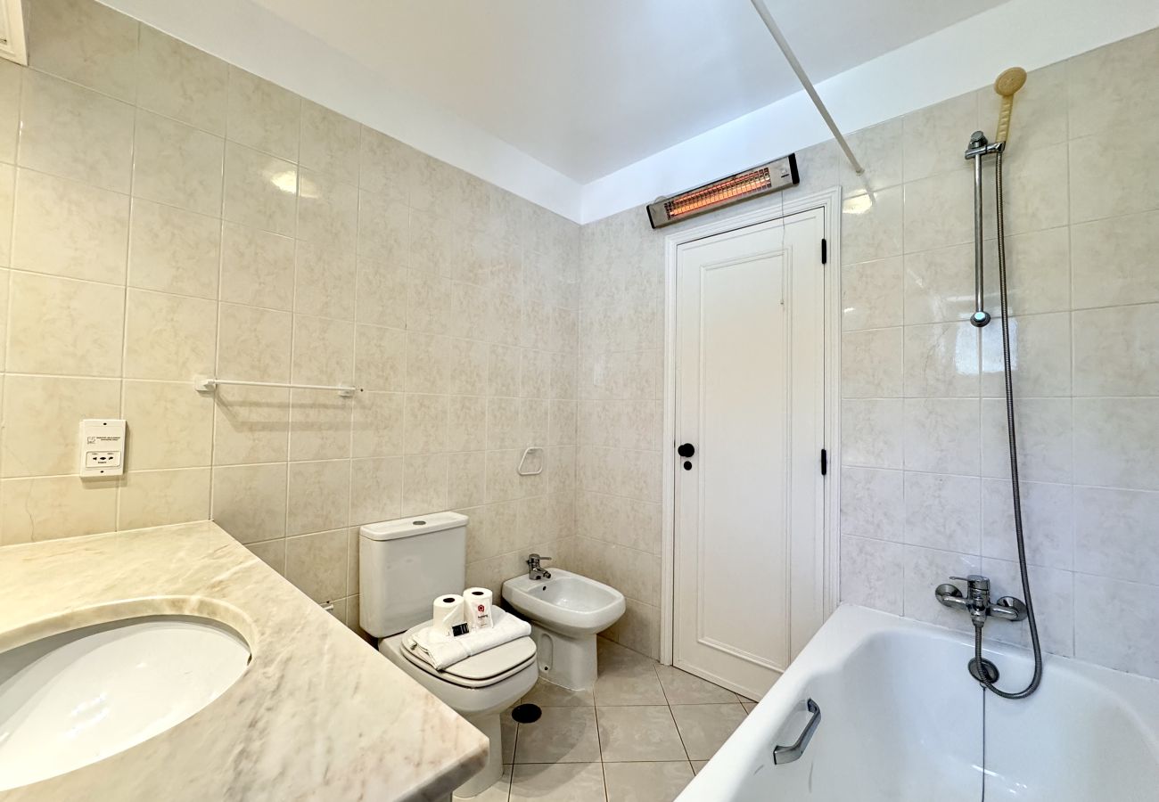 Appartement à Albufeira - ALBUFEIRA BALAIA GOLF VILAGE 8 WITH POOL by Homing