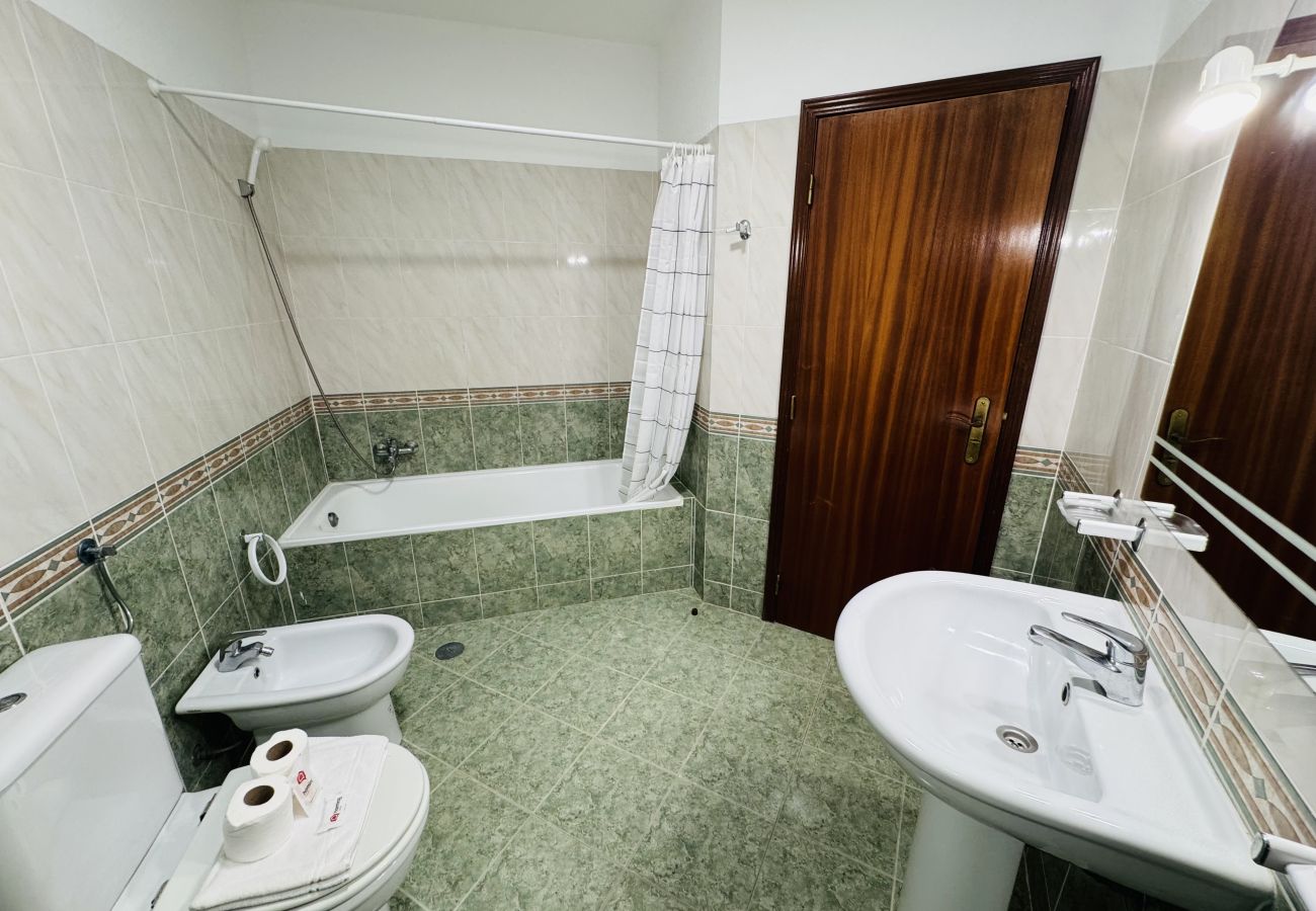 Appartement à Armação de Pêra - ARMAÇÃO DE PÊRA CENTRAL 3 WITH POOL by HOMING