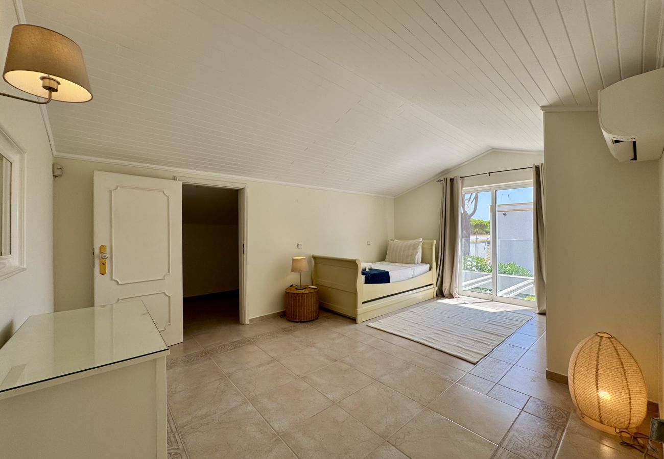 Villa à Vilamoura - VILAMOURA SUN & BEACH VILLA WITH POOL by HOMING