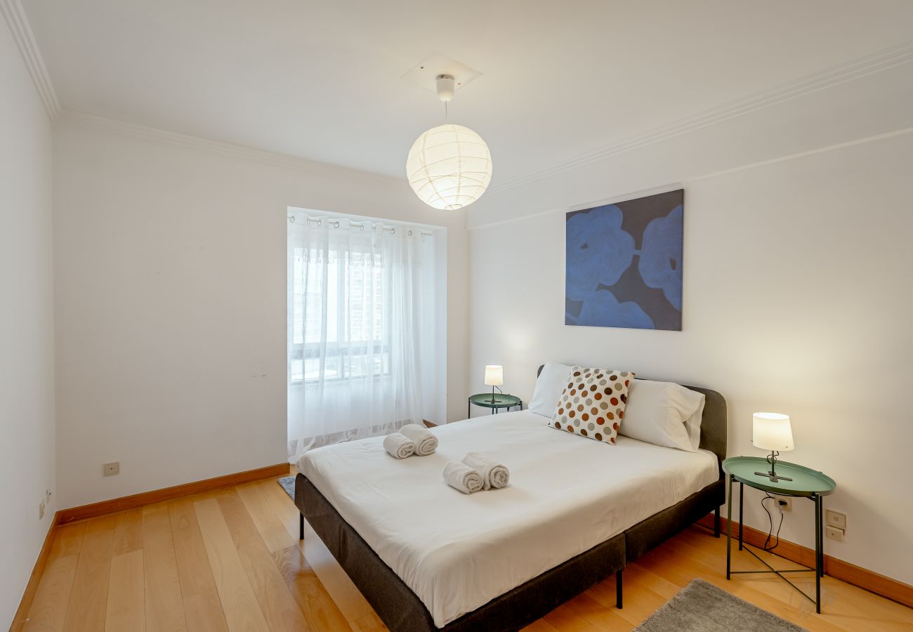 Appartement à Lisbonne - LARANJEIRAS GRAND APARTEMENT WITH PARKING by Homin